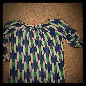 Transparent long-sleeved top